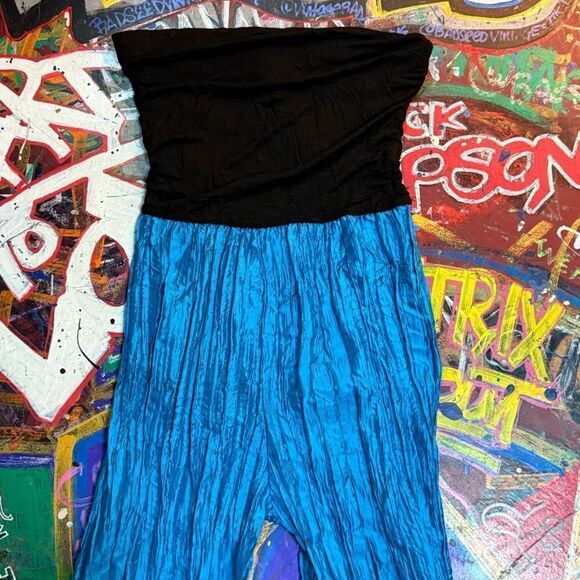 Vintage 80s Coco Avante Crinkle Satin Wide-Leg Jumpsuit – blue, black - Pop Star - Picture 5 of 10